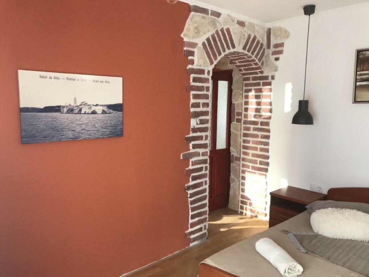 Apartment Beg Раб Екстер'єр фото